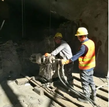 阿鲁科尔沁水下抗分散灌浆料特点 水下不分散注浆料介绍