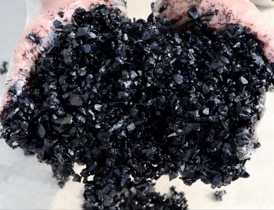 阿鲁科尔沁沥青冷补料（沥青砂）的优势特点与施工流程解析